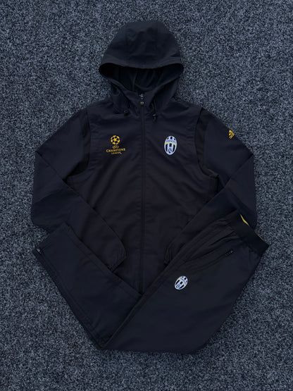 JUVENTUS TRACKSUIT (XS)