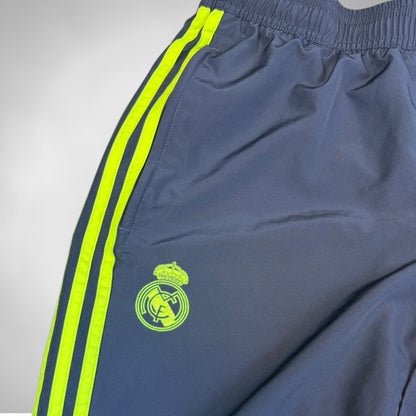 ADIDAS REAL MADRID TRACKPANTS (M)